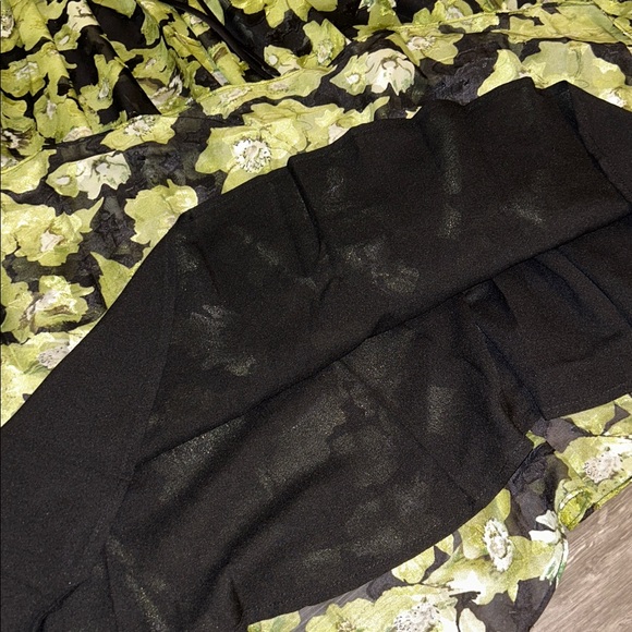 Endless Rose Cut-Out Midi Dress - Picture 8 of 14